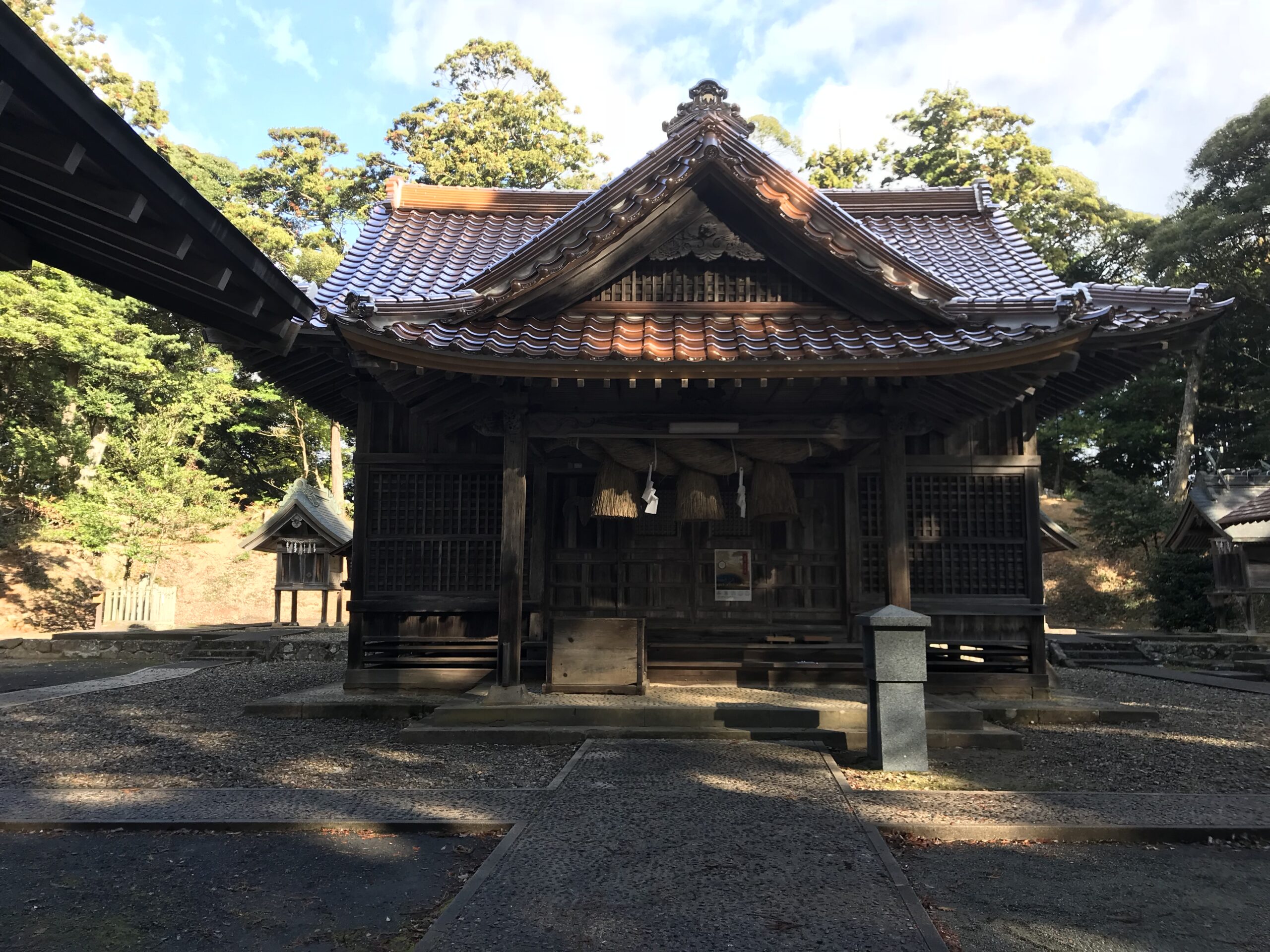 出雲の朝山神社はすごい⁉　/　12月は完成見学会!!